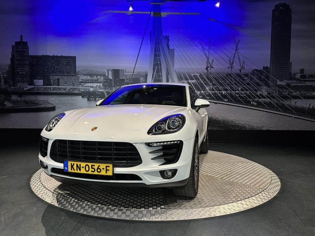 Porsche Macan 3.0 s *luchtvering*sportchrono*stoelventilatie