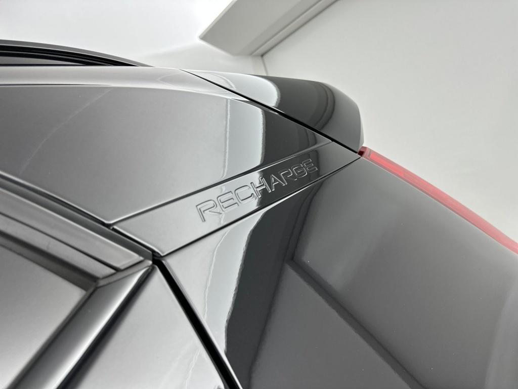 Volvo XC40 t5 262pk recharge ultimate dark| full options !! facelift