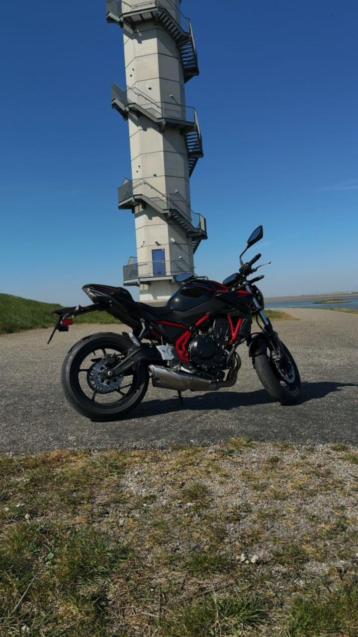 Kawasaki Z650 te koop!