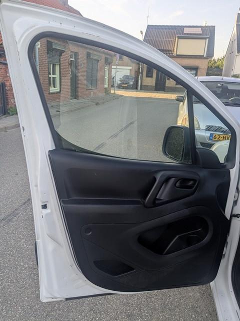 Superfijne bestelauto Citorën Berlingo Automaat