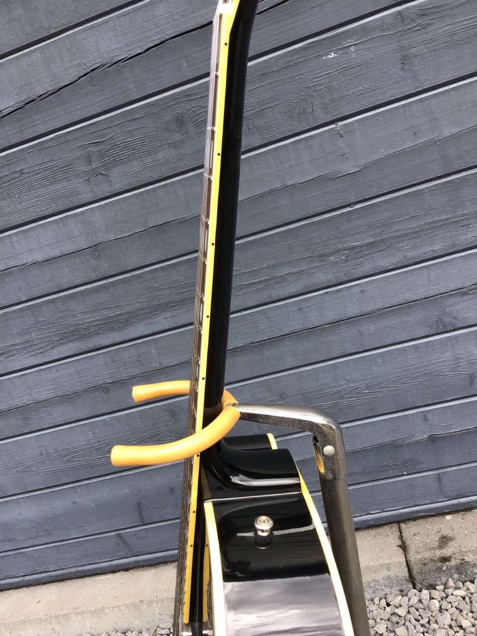 Gitaar linkshandige archtop Samick HF650