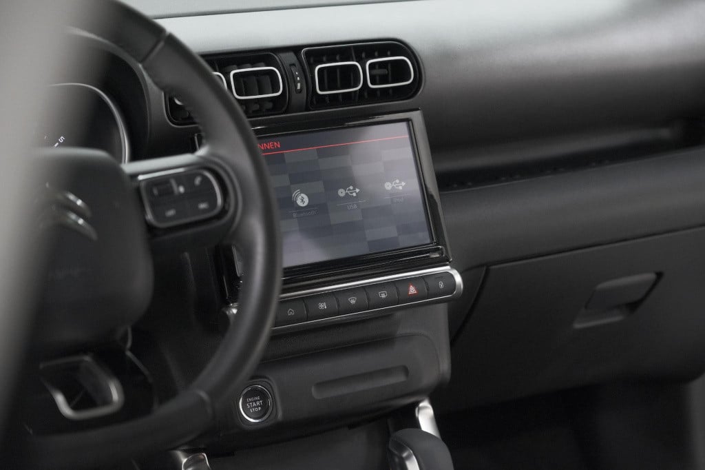 Citroen C3 Aircross puretech 130 eat6 max | camera | apple carplay | parkee