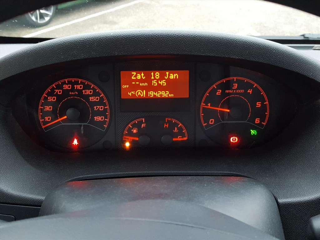 Peugeot Boxer gb 333 l2h1 bluehdi 140pk s&s premium met luchtvering orig | 