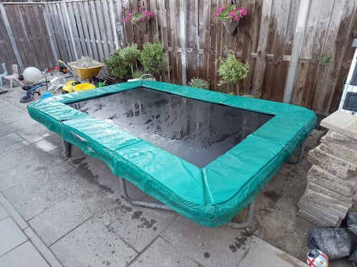 Trampoline