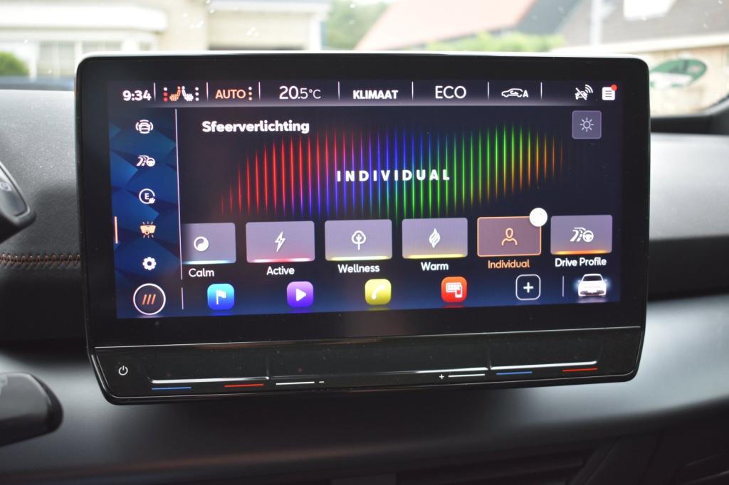 Cupra Born business one 62 kwh soh 91,6% | camera | acc | sfeerverlichting 