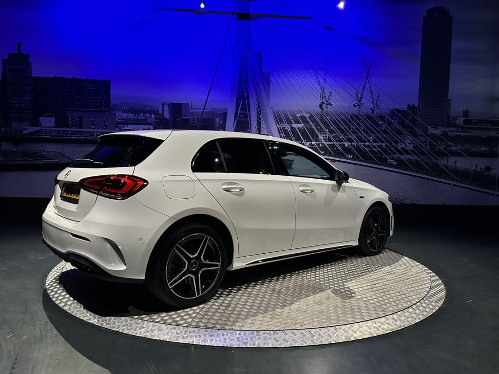 Mercedes-Benz A-Klasse 250 e premium *led*sfeerlicht*appconnect*