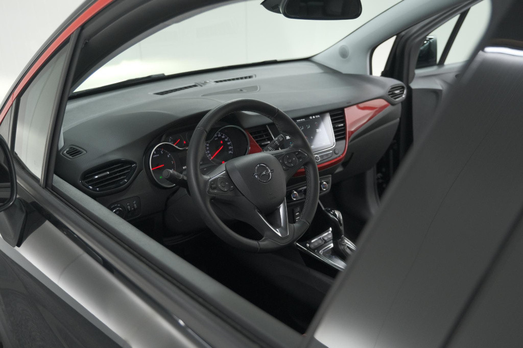 Opel Crossland X 1.2 turbo 130 pk level 4 | navigatie | dodehoek detectie |