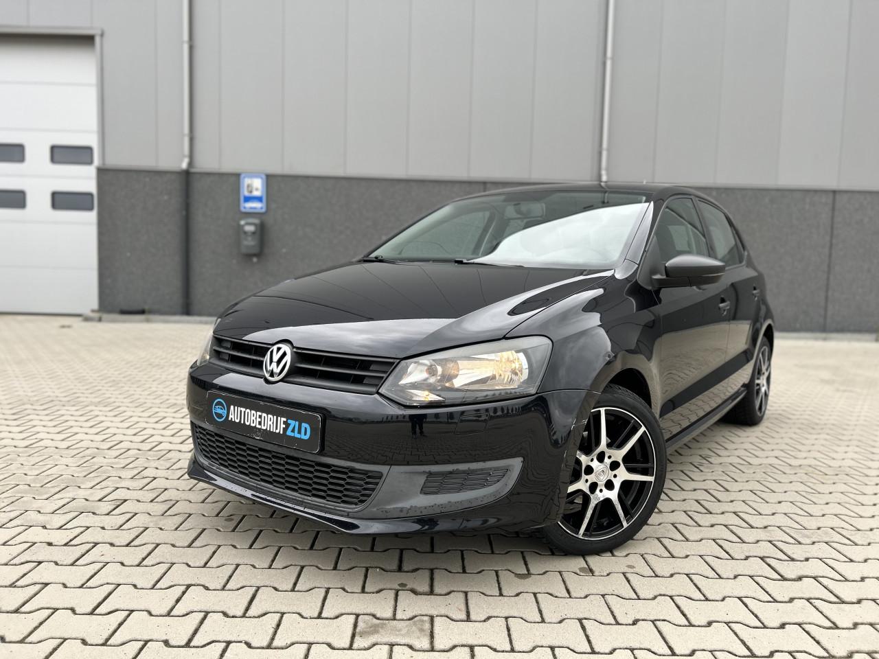 Volkswagen Polo 1.2-12V Comfortline/APK/AIRCO/CARPLAY/