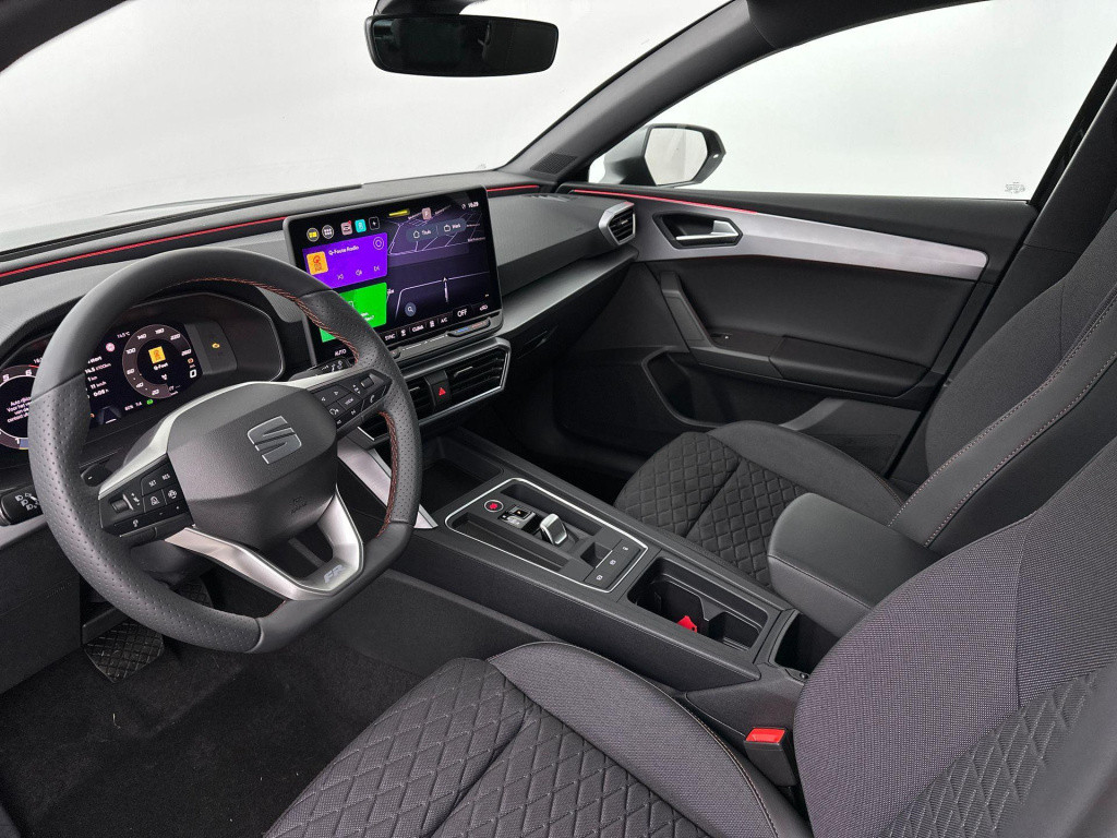 Seat Leon fr business 1.5 tsi ehybrid 150kw / 204pk hatchbac