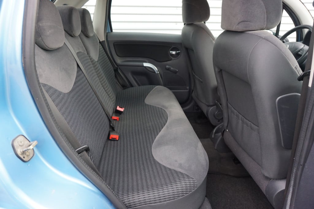 Citroen C3 1.4i différence airco / cruise / elektr. ramen / trekhaak / nap