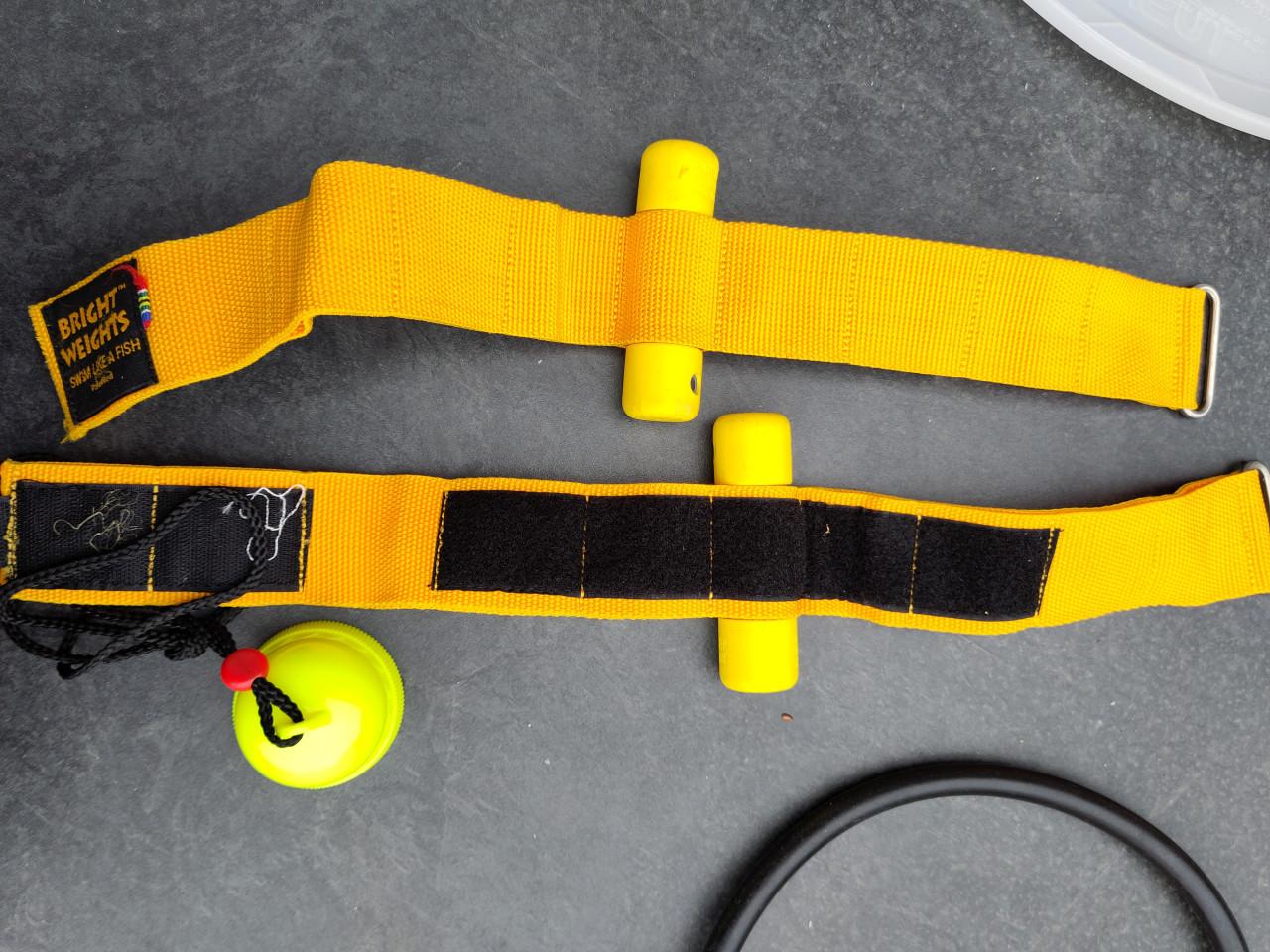 Complete duikkledingset te koop – Bare 7 mm en toebehoren