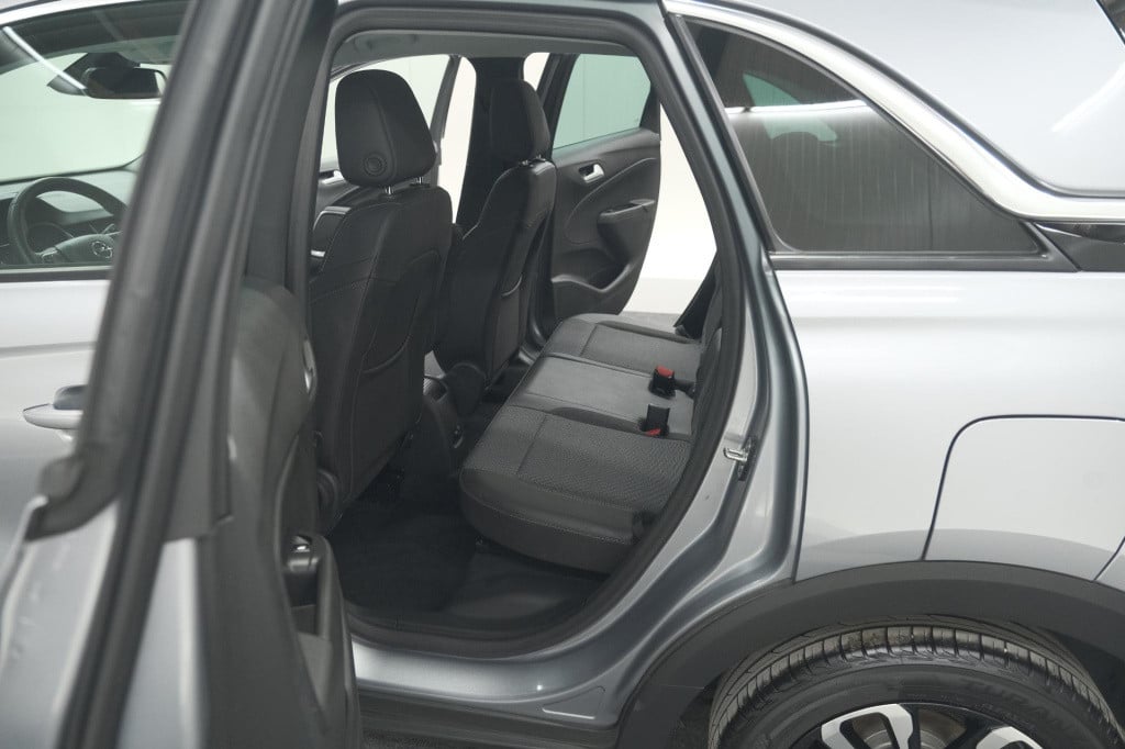Opel Crossland X turbo 110 elegance | camera | navigatie | parkeersensoren 