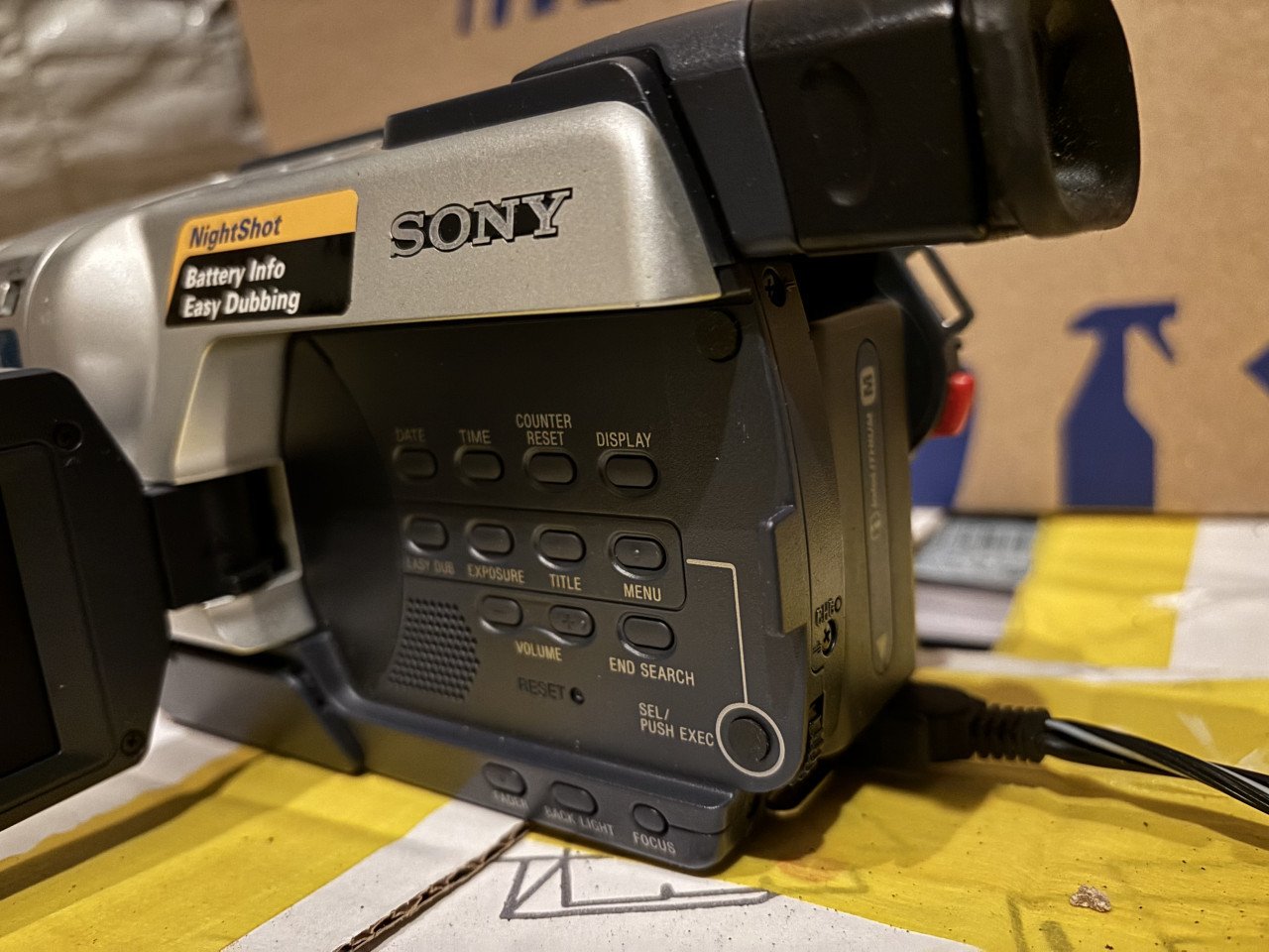 Sony high 8 vision videocamera