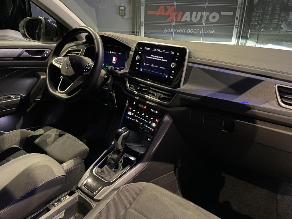 Volkswagen T-roc 1.5 tsi style *led*virtual*dab+*pdc v&a*trekhaak*navi*appc