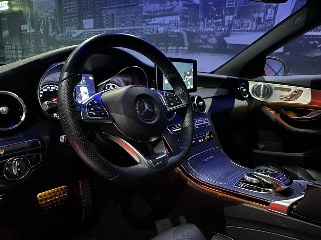 Mercedes-Benz C-Klasse 180 sport edition premium plus amg *pano*360camera*b