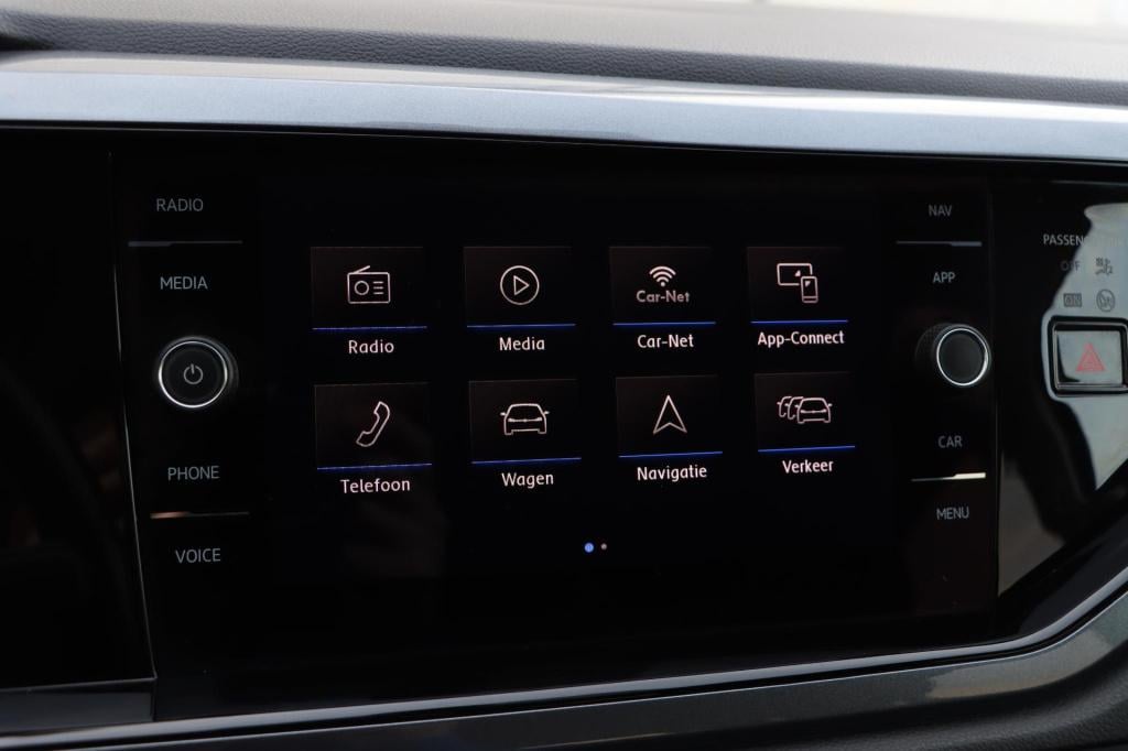 Volkswagen Polo 1.0 tsi highline adaptive | carplay | sensoren