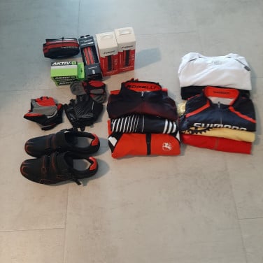 Te koop nieuw en z.g.a.n.