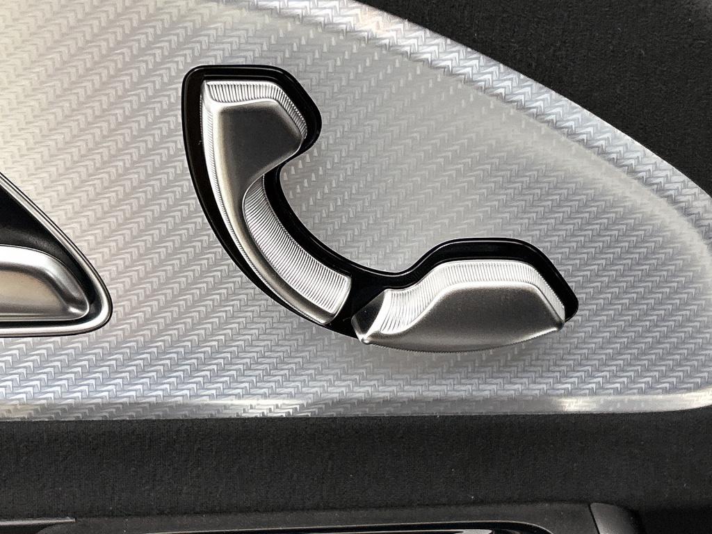 Mercedes-Benz Glb 250+ business solution amg 7p. 85.5 kwh | premium plus pa