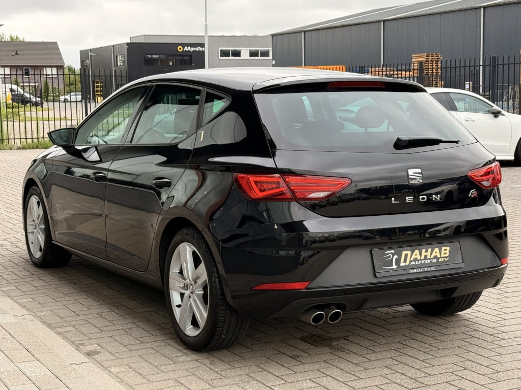 Seat Leon 1.4 ecotsi fr | led | stoelverwarming | parkeersensoren |