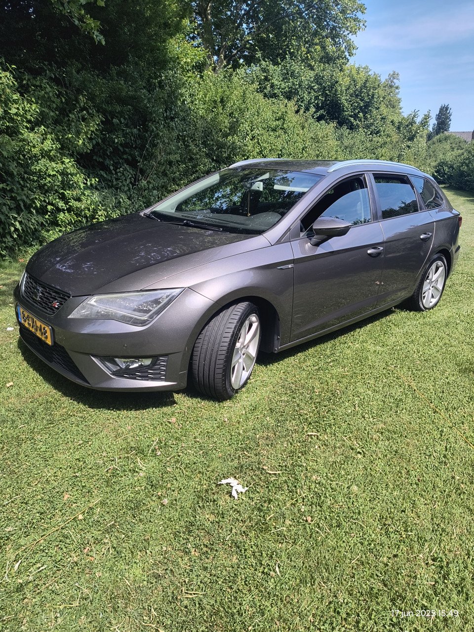 Seat leon Fr first edition