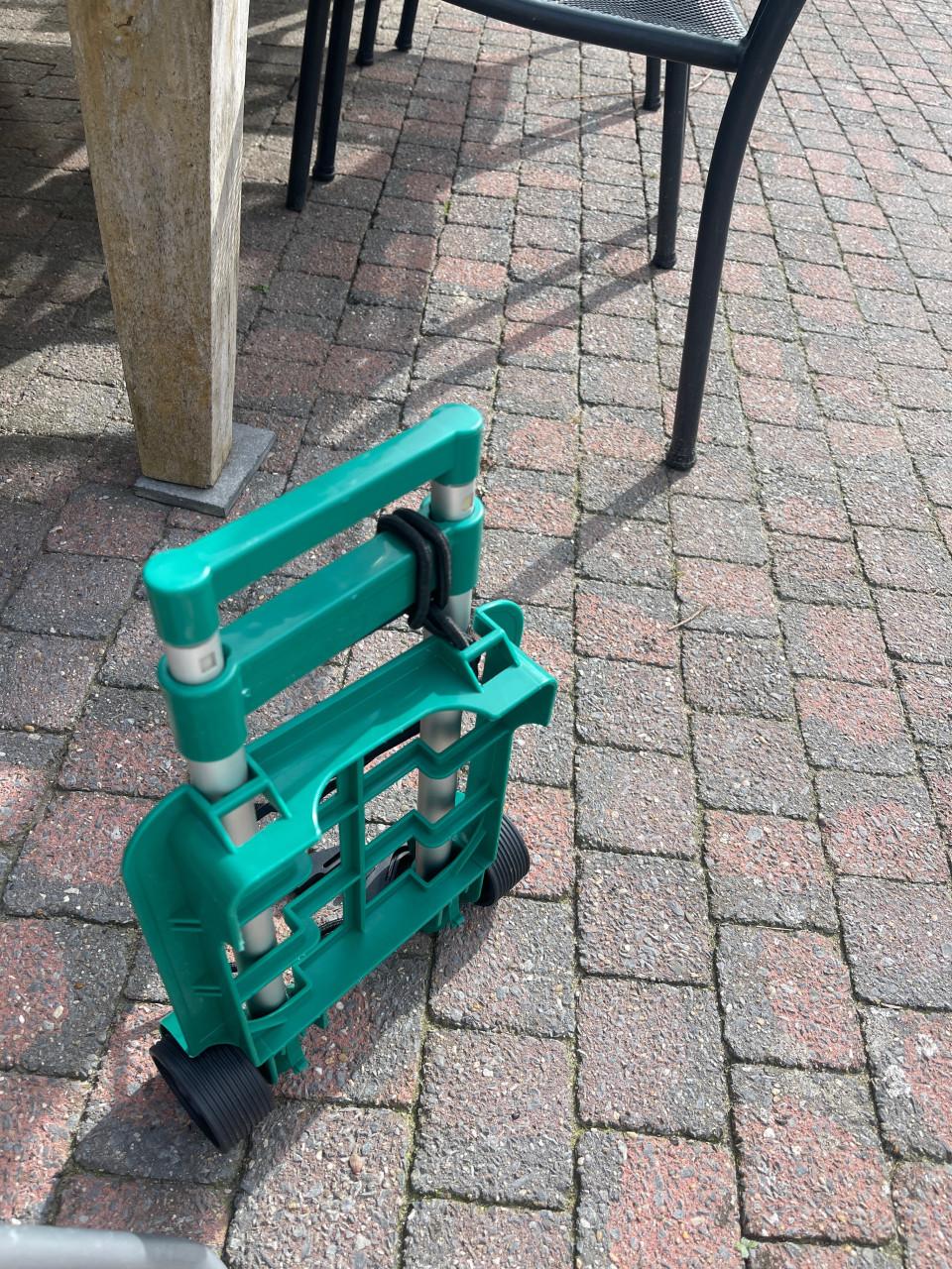 Voor op de camping wc trolley
