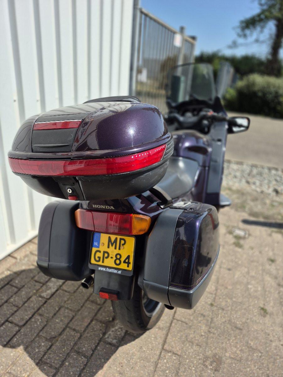 Honda Pan European ST1100, dikke toermotor voor weinig