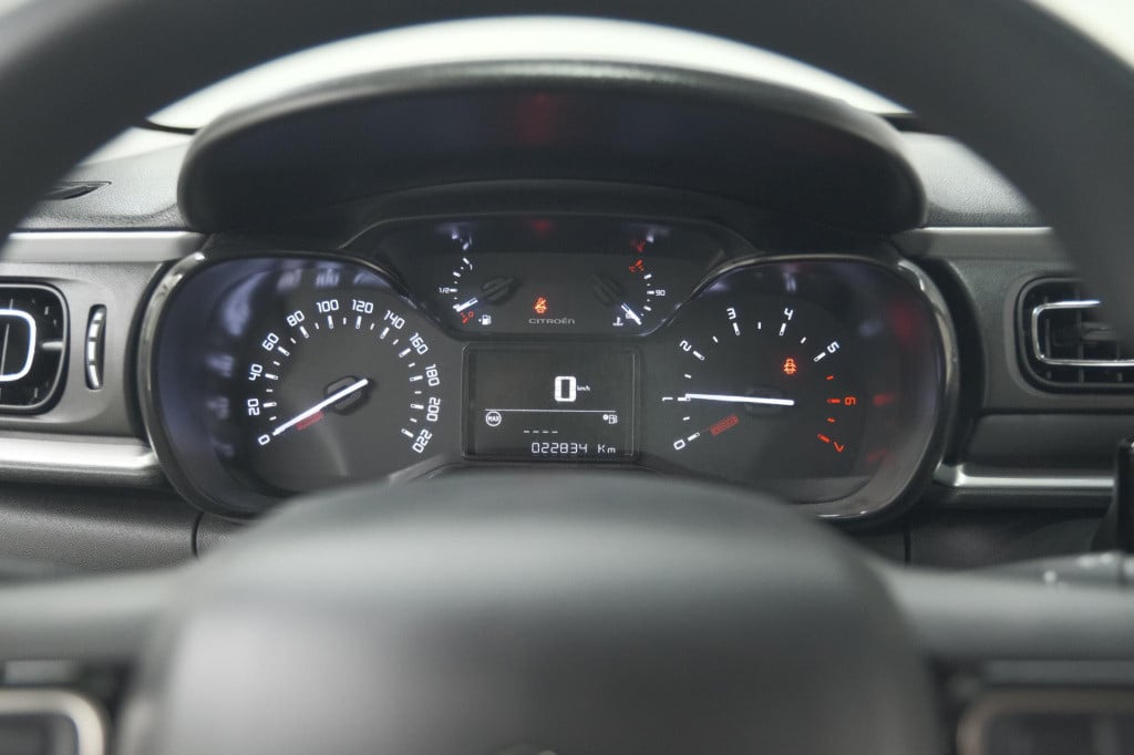 Citroen C3 puretech 82 c-series | climate control | apple carplay | stoelve