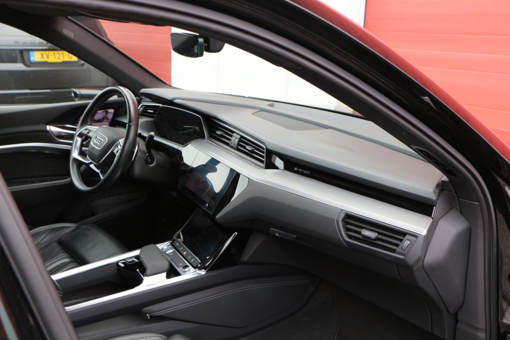 Audi E-tron 55 quattro 95 kwh s-line | full option