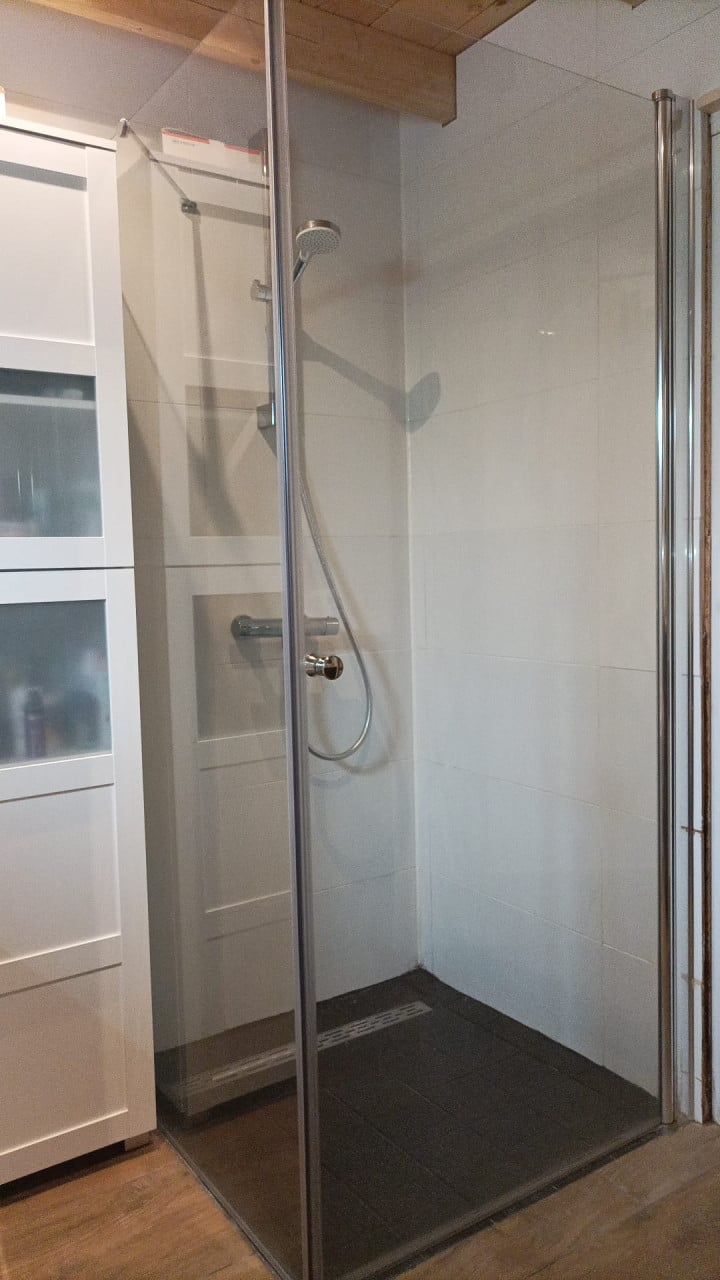 Douchecabine (nieuw in doos) vierkant 80x80 cm. veiligheidsglas!