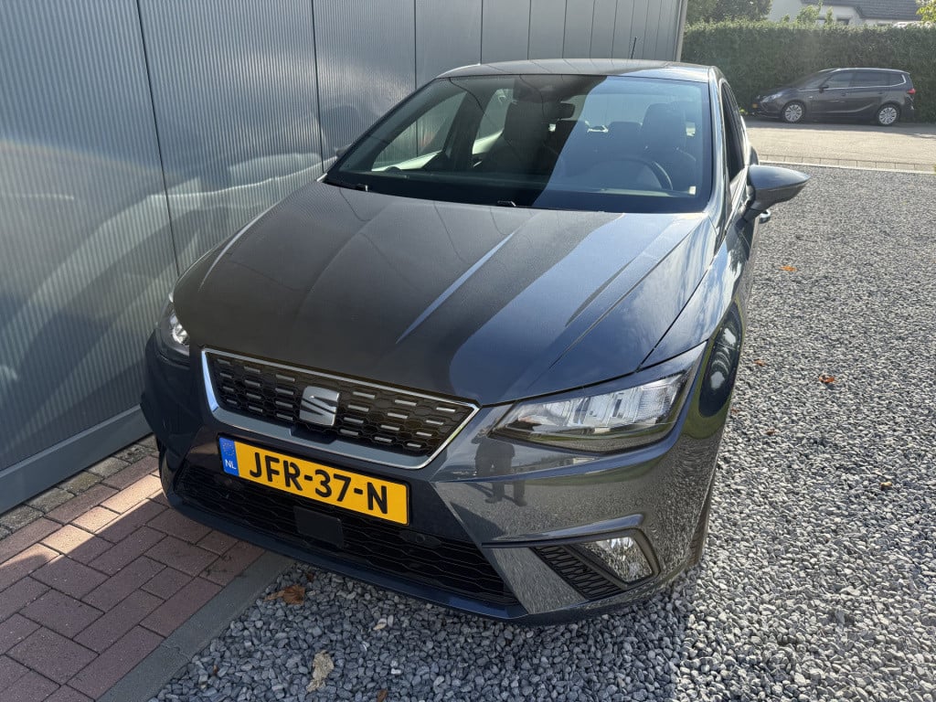 Seat Ibiza 1.0 ecotsi style business connect 5-drs