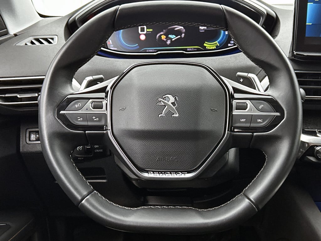 Peugeot 3008 plug-in hybrid 225pk road trip | rijklaar | trekhaak |