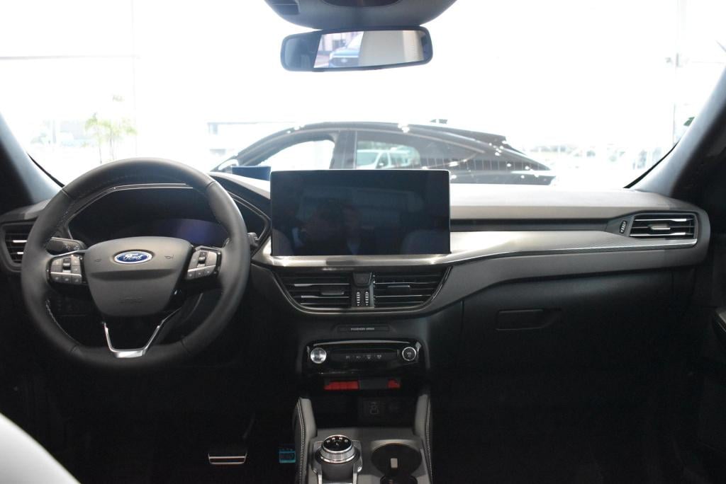 Ford Kuga 2.5 phev sound edition | showroom voorraad | €4000.- korting | pa