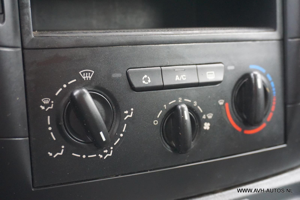 Peugeot Expert 229 1.6 hdi l2h1 dubbel cabine