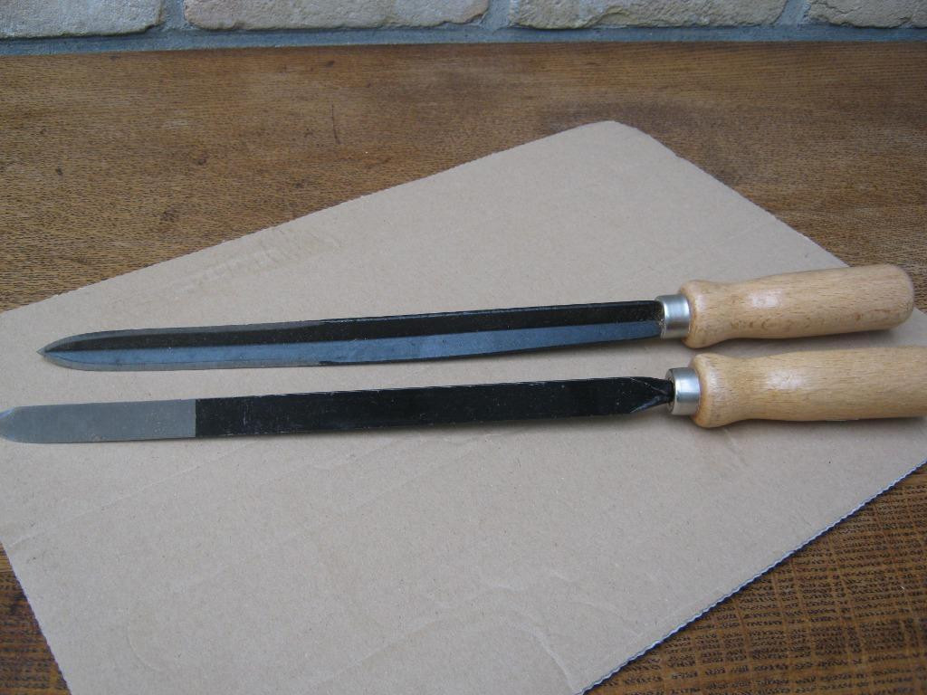 Schraapstalen vintage ; vol en hol ; nog nieuw!!