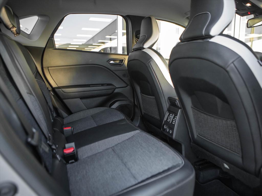 Renault Captur tce 140 intens | automaat | apple carplay | android auto | p