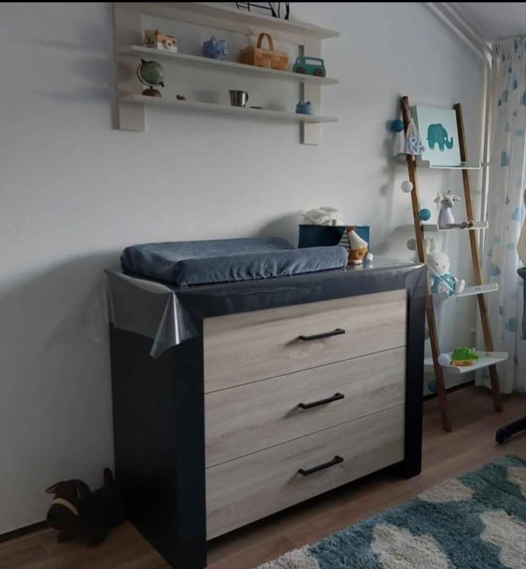 Commode (evt. ledikant ook te koop)