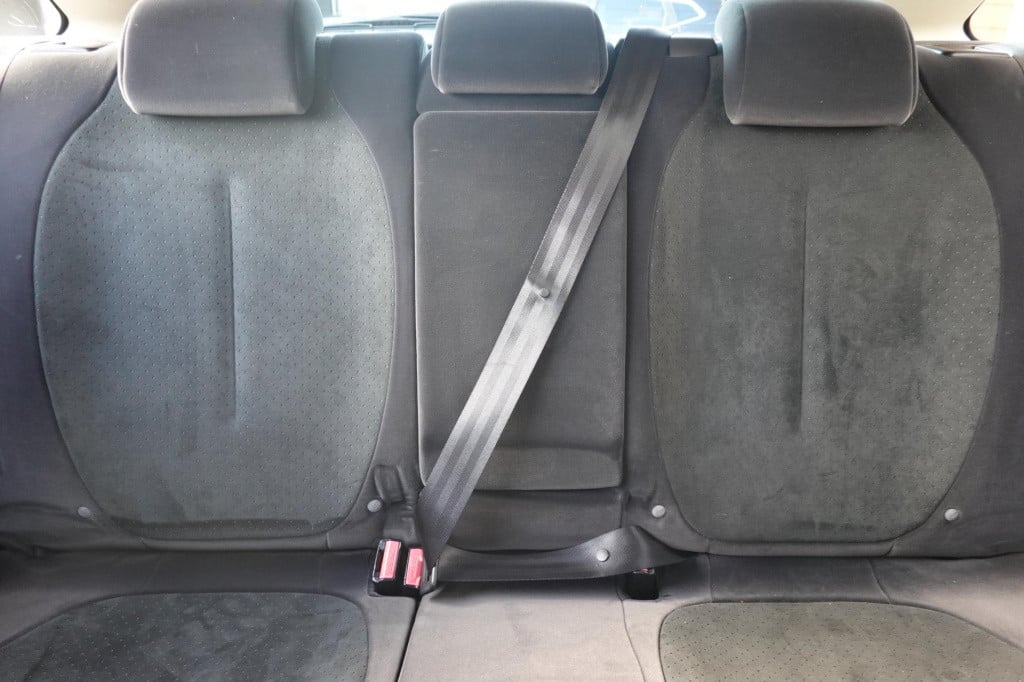 Citroen C4 2.0-16v exclusive 136-pk