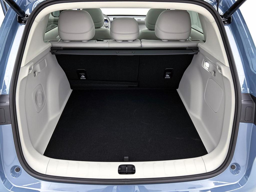 Leapmotor B10 design pro max hybrid ev 18.8 kwh | voorraad ! | light grey i