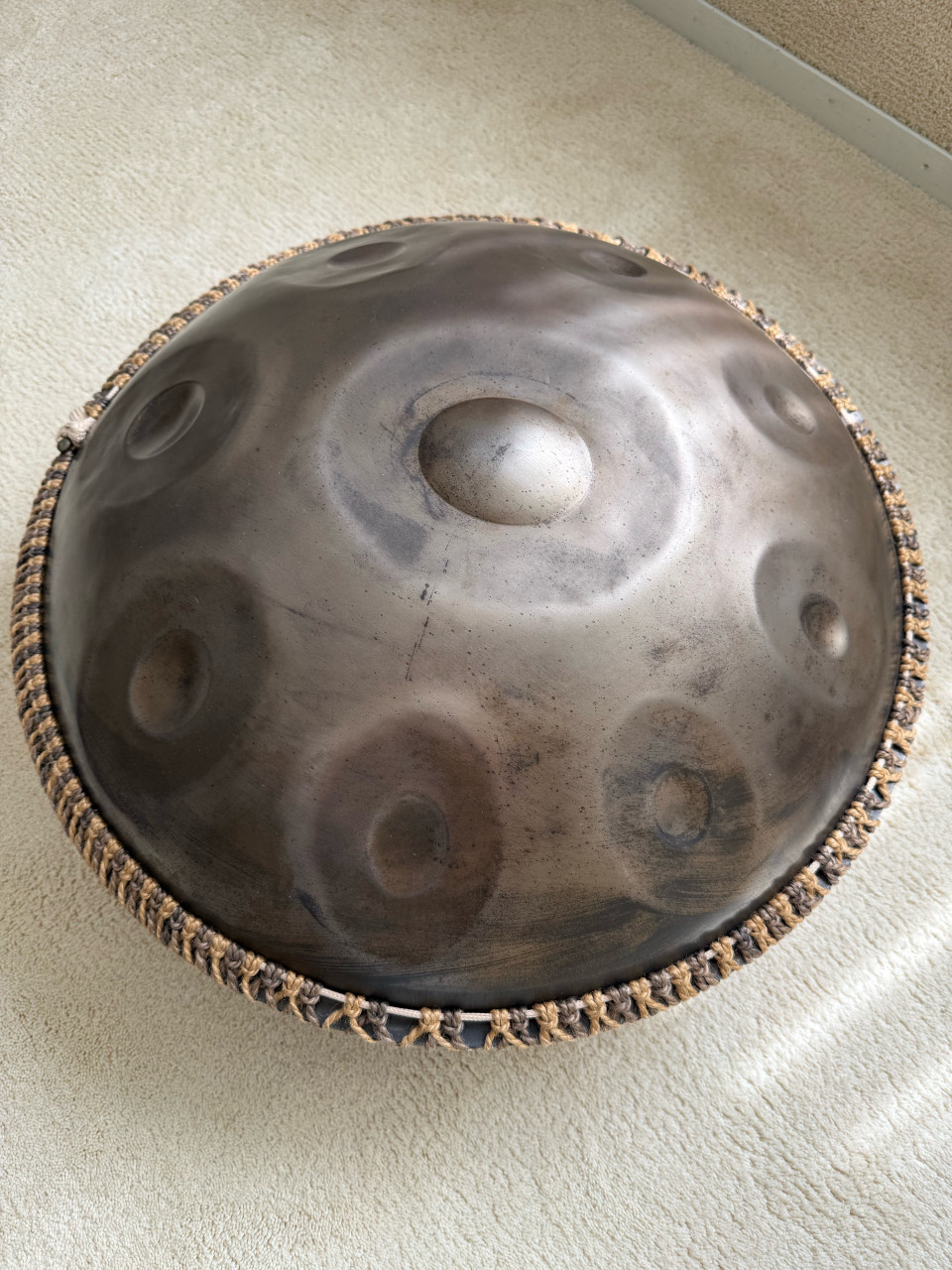 Handpan D-kurd van Handpan Studio incl tas + koord