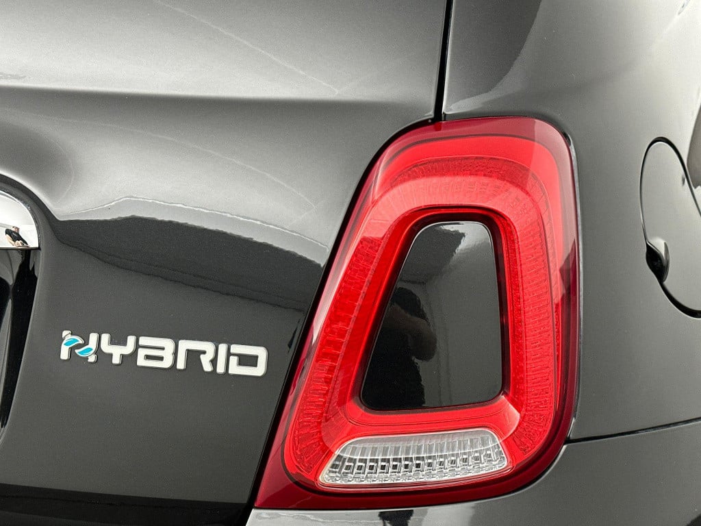 Fiat 500 1.0 hybrid dolcevita | cruise control | apple carplay & android au