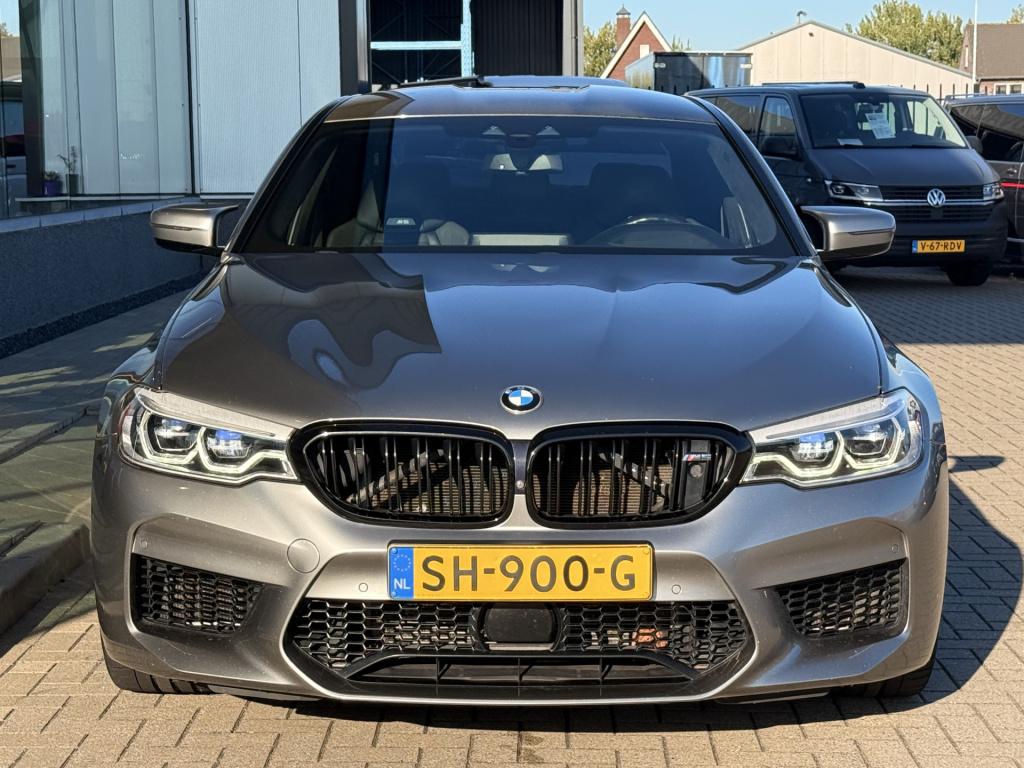 BMW M5 5-serie | b&w | head-up | memory | carbon | 360 | rear entertainment