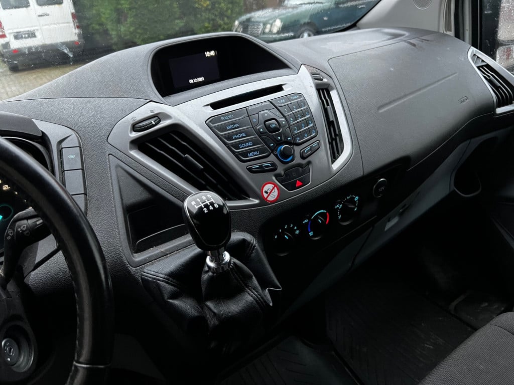 Ford Transit Custom 310 2.0 tdci l2h2 // sortimo // new motor // 3x op voor