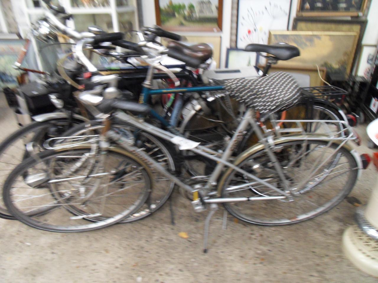 Herenfietsen en damesfietsen