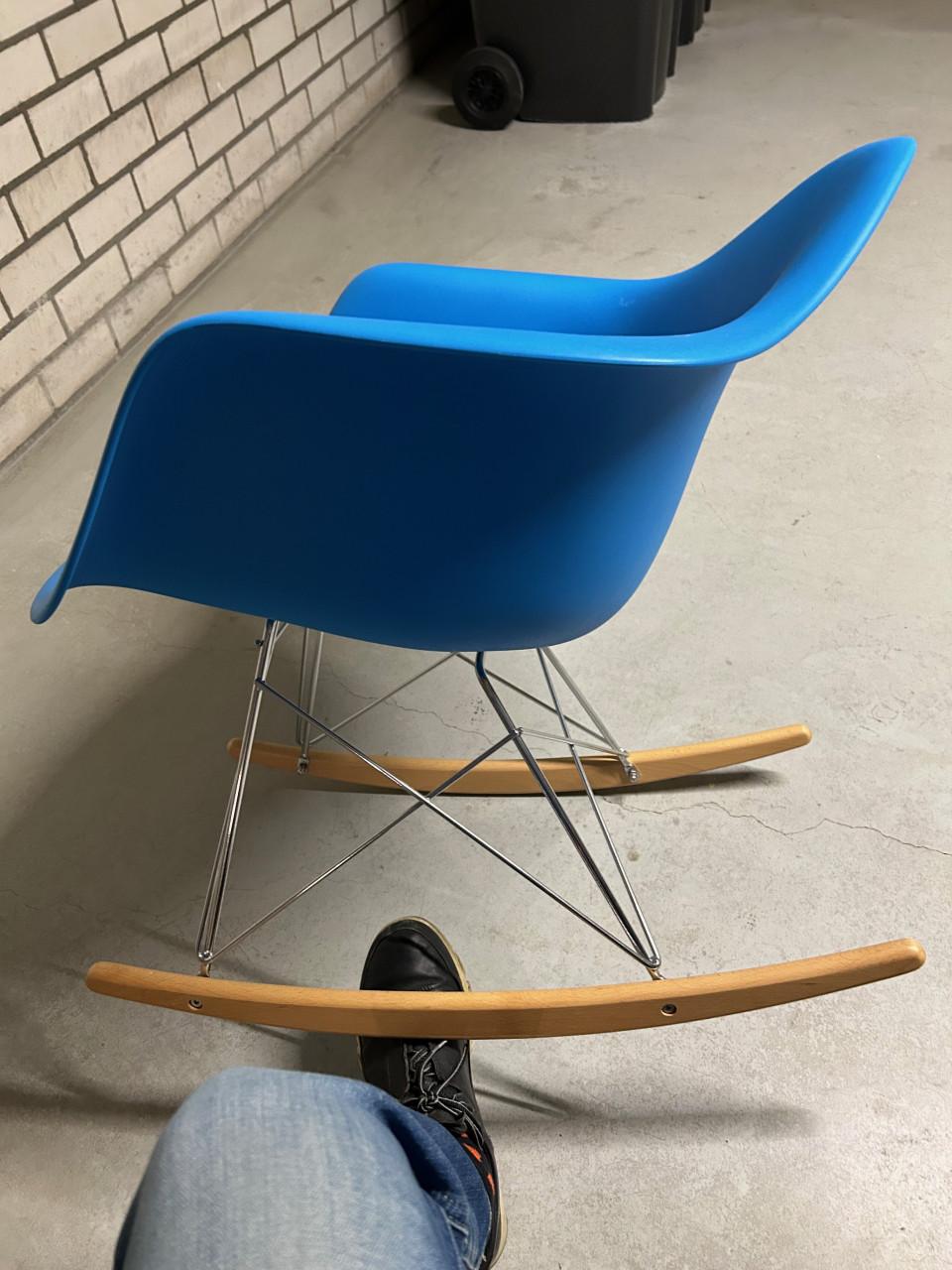 Design schommelstoel (replica)