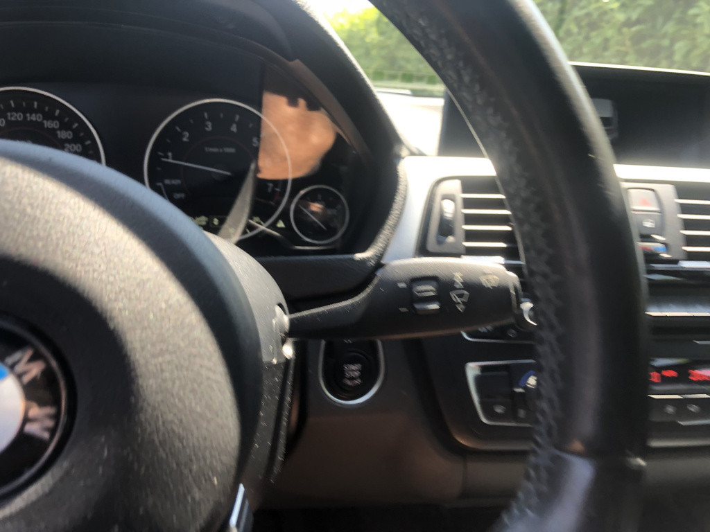 BMW 3-serie touring 316i 136pk executive m-sportpakket