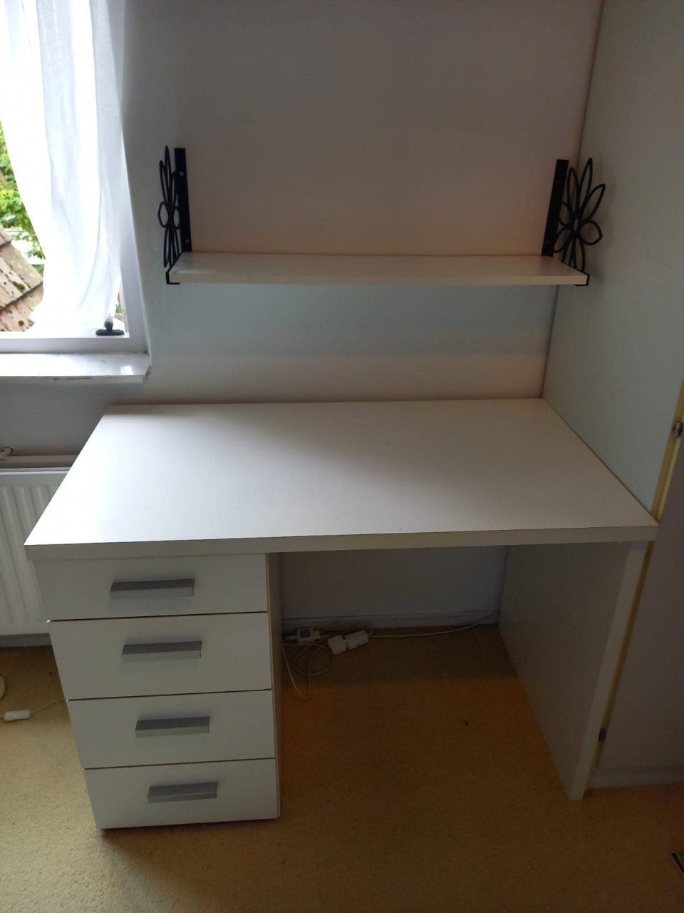 Bureau voor de kinderkamer