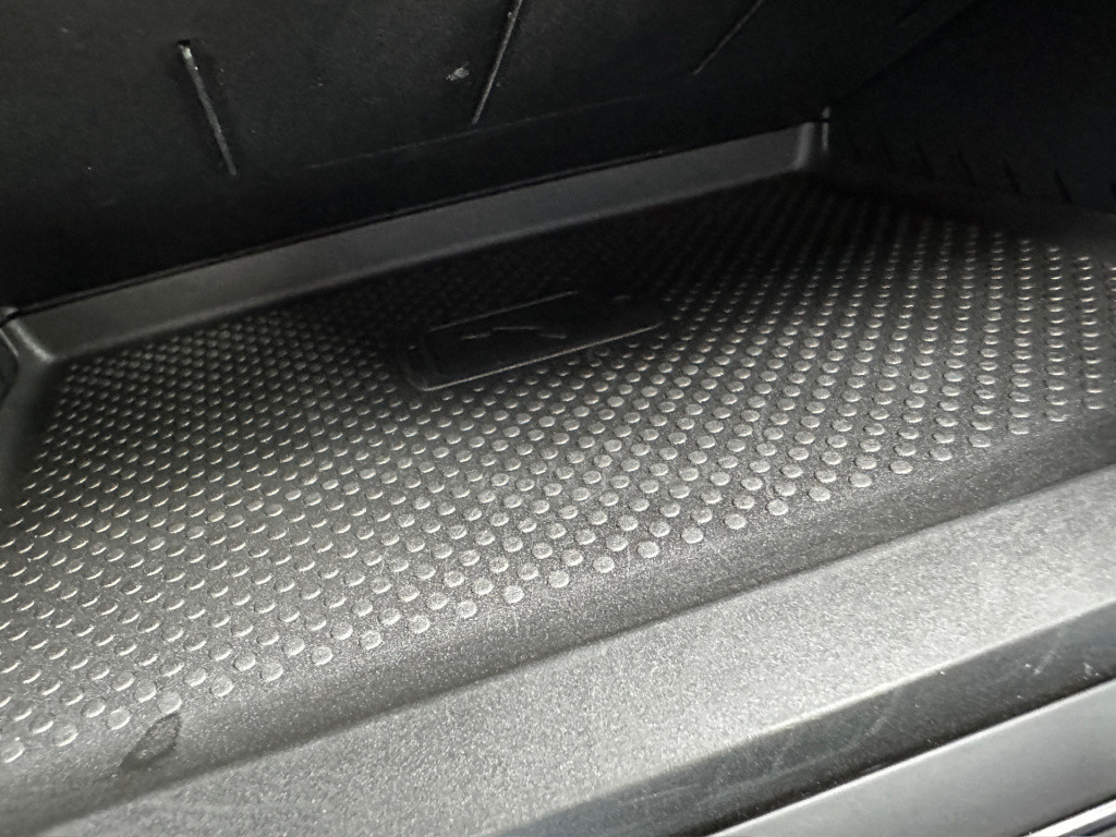 Volkswagen Touran 1.5 tsi comfortline 7-persoons | keyless | navi | camera 