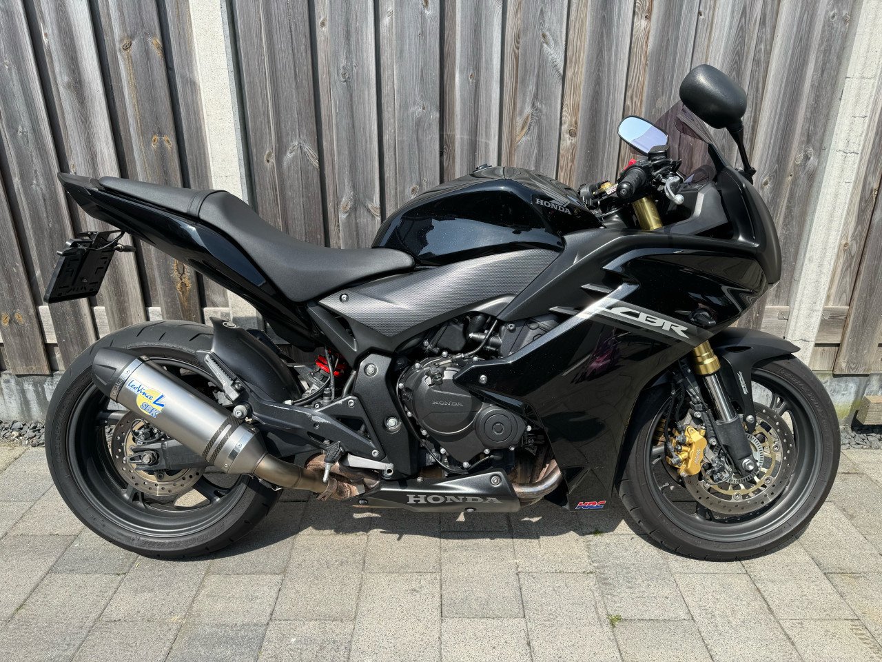 Honda CBR 600F 2011