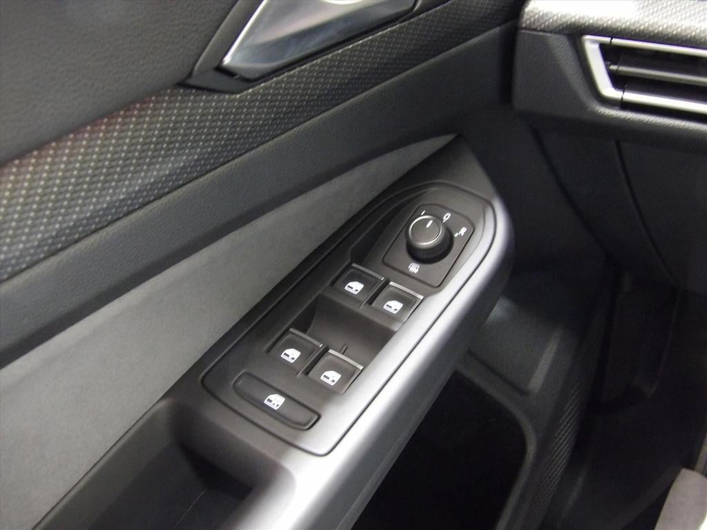 Volkswagen Golf 1.5 etsi 150pk 7-dsg r-line