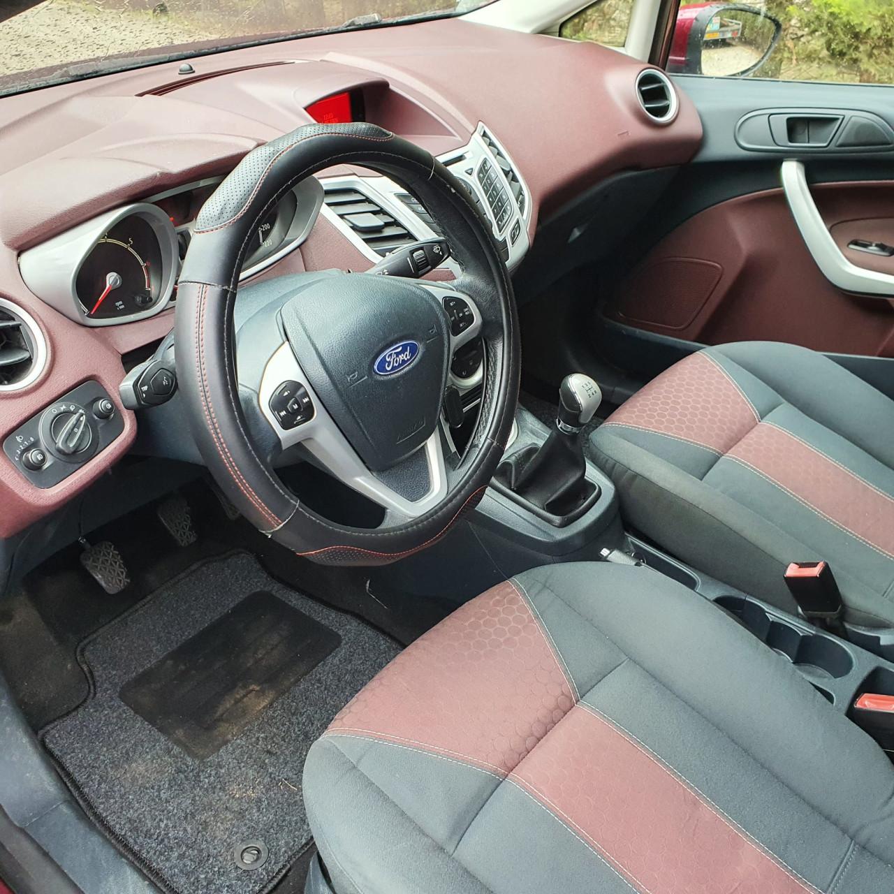 Ford Fiësta 1.25 Trend 5 deurs